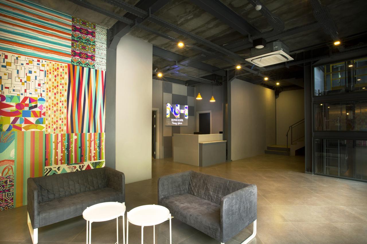 Nomad Hostel Kemang Jakarta Buitenkant foto