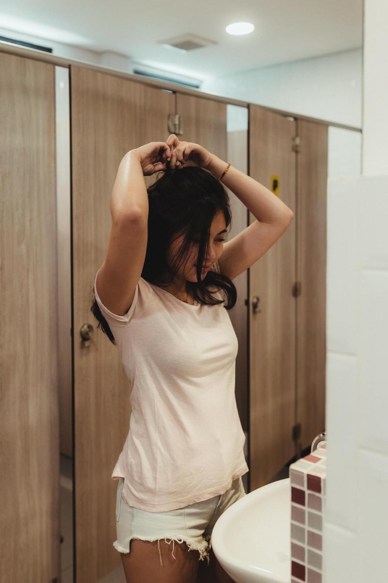 Nomad Hostel Kemang Jakarta Buitenkant foto