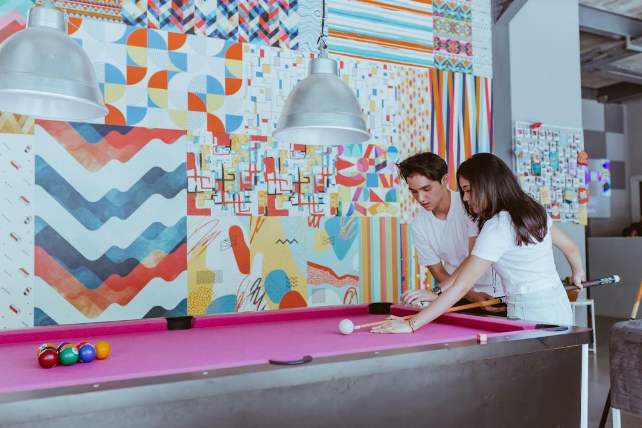 Nomad Hostel Kemang Jakarta Buitenkant foto